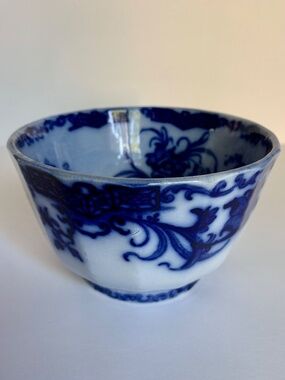 Antique Flow Blue Waste Bowl 5.25” Victorian Transferware Blue White